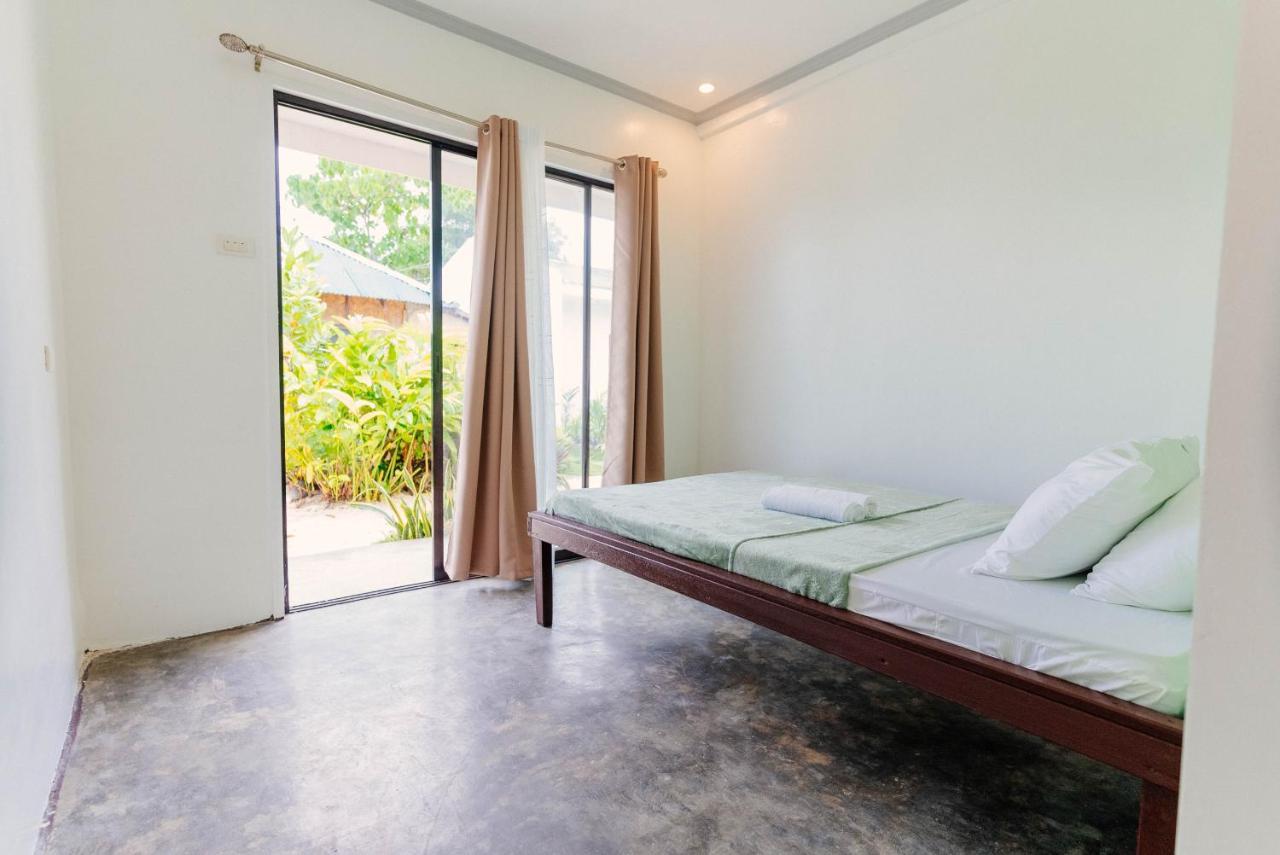 Kawayan Hostel General Luna  Εξωτερικό φωτογραφία